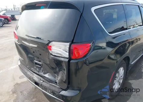 2019 Chrysler Pacifica Touring L z USA, uszkodzony, nr VIN 2C4RC1BG2KR592749